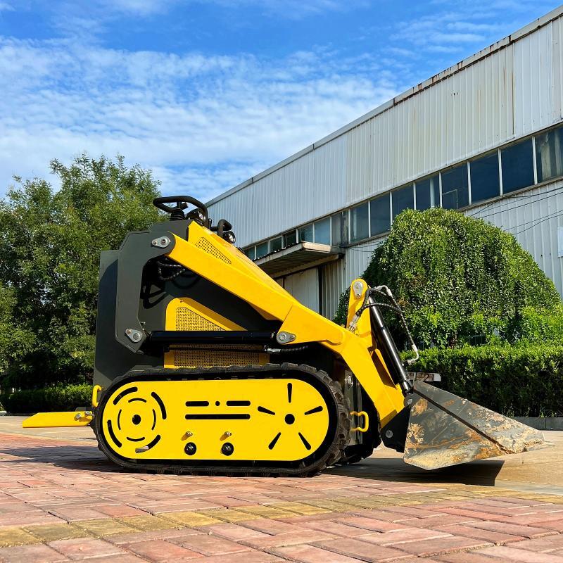 2026 SKID STEER WITH TRACKS — Фото 5 из 10