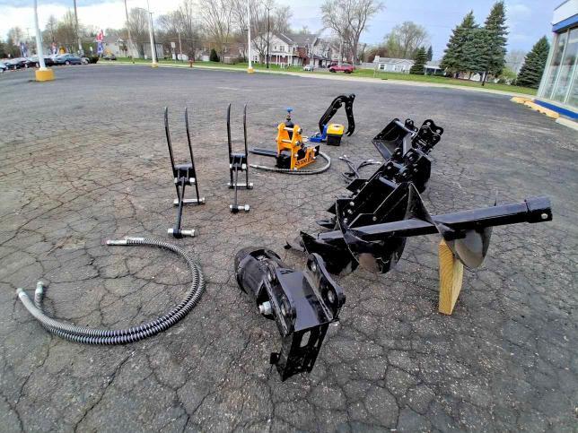 2026 OTHERS MINI EXCAVATOR ATTACHMENTS: — Фото 6 из 10