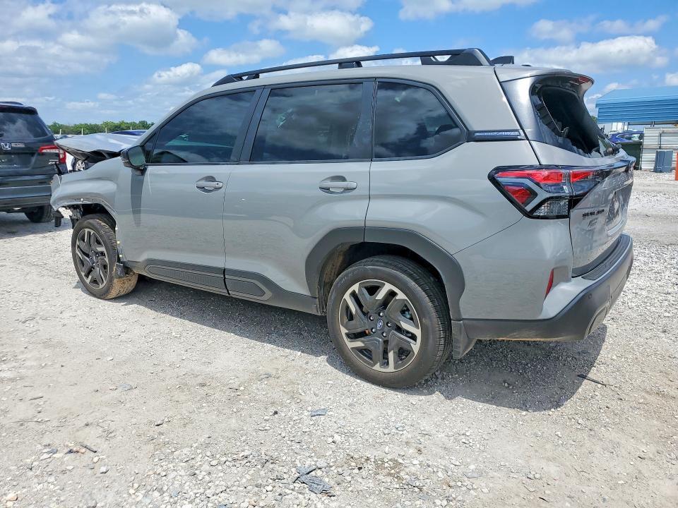 2026 SUBARU FORESTER LIMITED — Фото 2 из 14