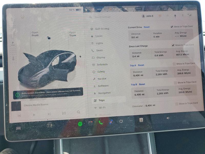 2026 TESLA MODEL Y — Фото 9 из 12