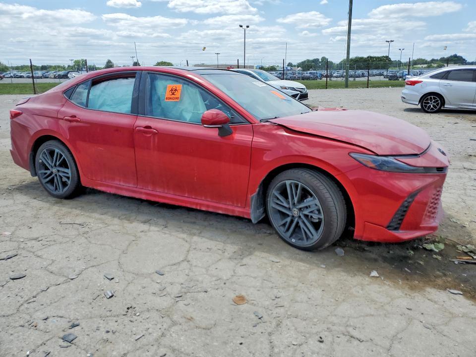 2026 TOYOTA CAMRY XSE — Фото 4 из 12
