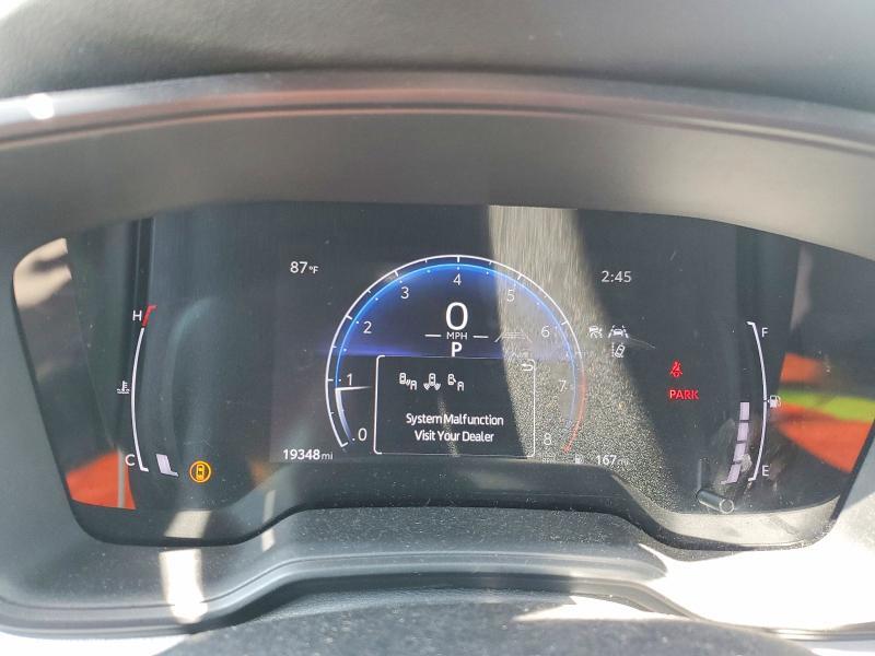 2026 TOYOTA COROLLA SE — Фото 9 из 13