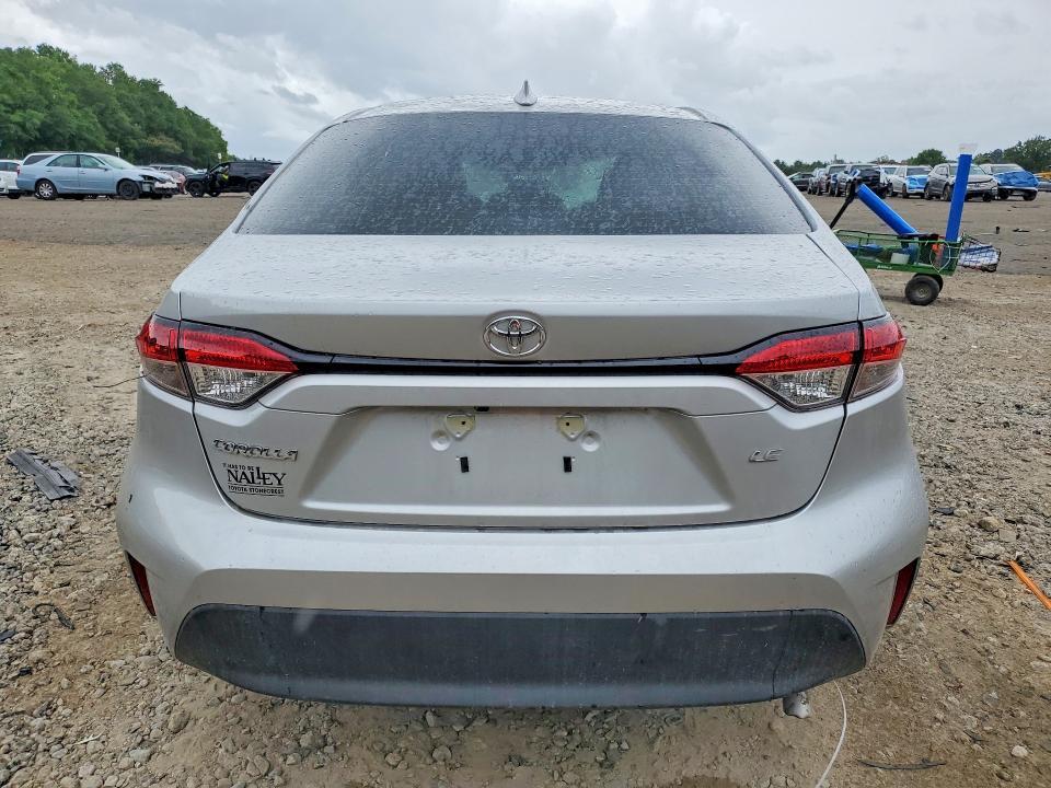2026 TOYOTA COROLLA LE — Фото 6 из 12