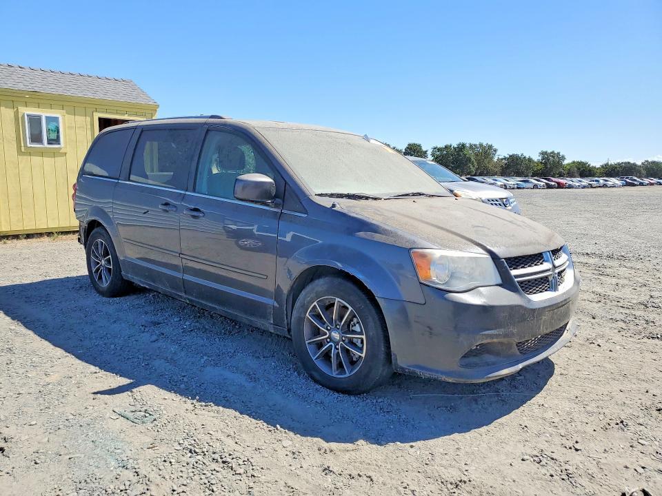 2017 DODGE GRAND CARAVAN SXT — Фото 4 из 13