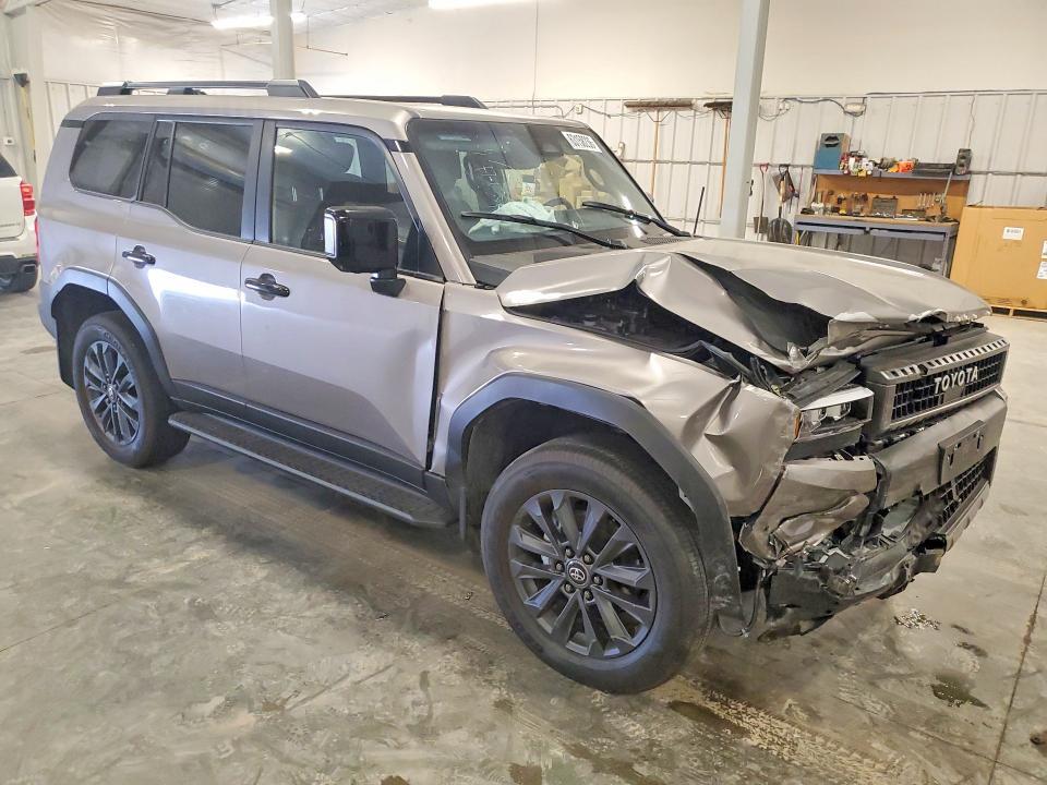 2026 TOYOTA LAND CRUISER BASE — Фото 4 из 13