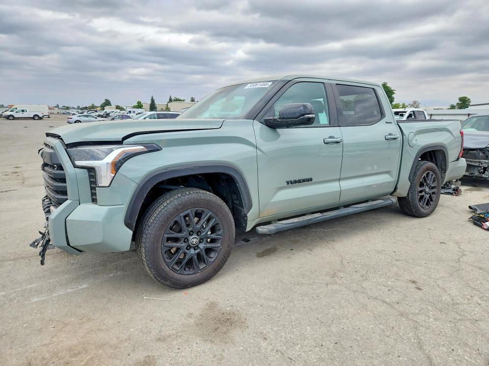 2026 TOYOTA TUNDRA