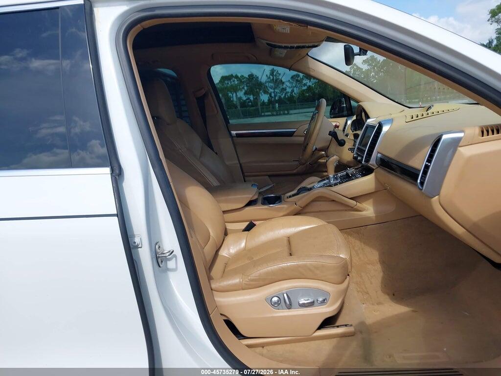 WP1AF2A22ELA33164 2014 PORSCHE CAYENNE photo no. 5