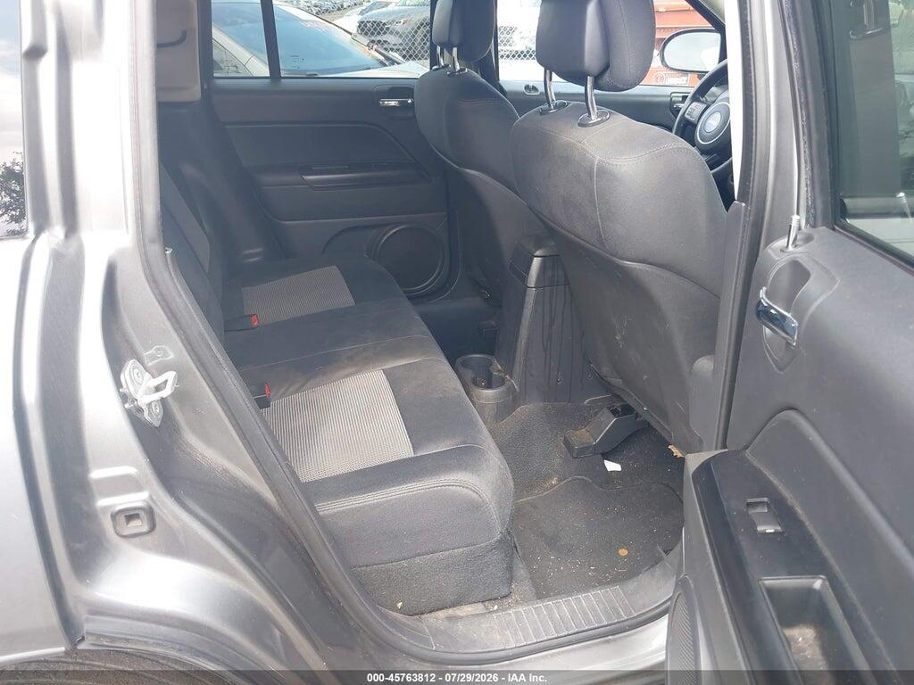 1C4NJCBB2CD586801 2012 JEEP COMPASS photo no. 8