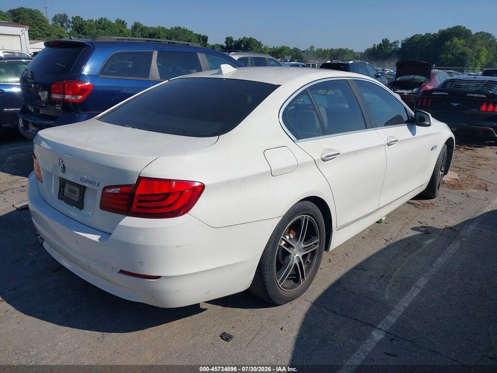 WBAXG5C50CDX02523 2012 BMW 528I photo no. 4