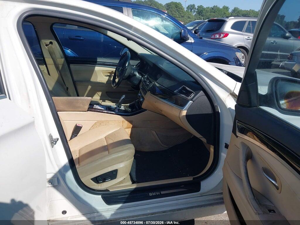 WBAXG5C50CDX02523 2012 BMW 528I photo no. 5