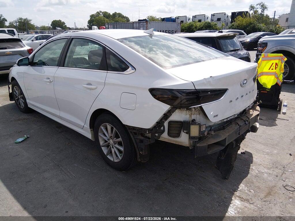 5NPE24AFXKH752045 2019 HYUNDAI SONATA photo no. 3