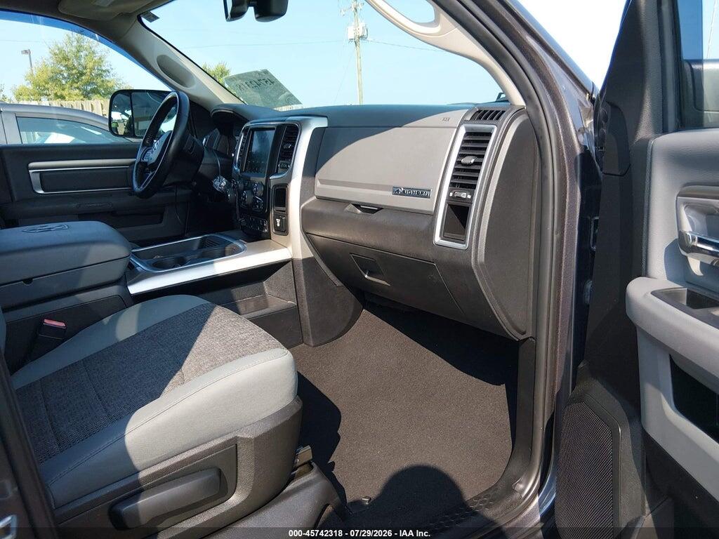 1C6RR7LM3JS338333 2018 RAM 1500 photo no. 5