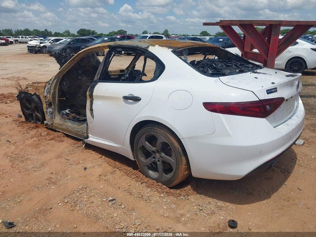 ZARFAMANXK7622498 2019 ALFA ROMEO GIULIA photo no. 3
