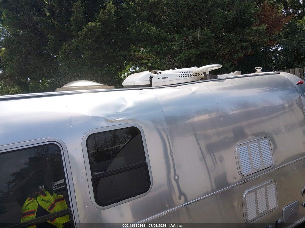 1STVRTF12JJ541951 2018 AIRSTREAM AUDIOMETRIC UNIT photo no. 6