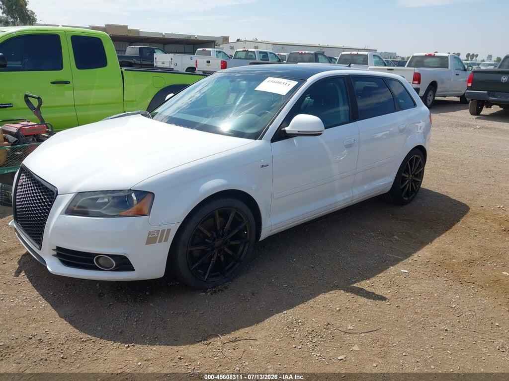 WAUKEAFM5AA112439 2010 AUDI A3 photo no. 2