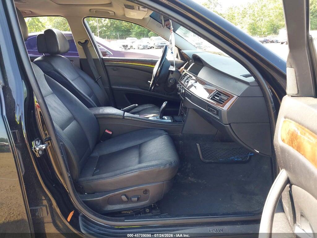 WBANV13509C153412 2009 BMW 528I photo no. 5