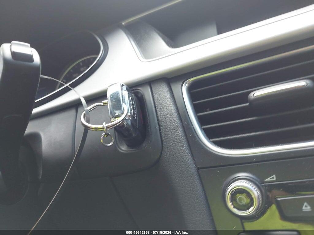 WAUBFAFL4GN002973 2016 AUDI A4 photo no. 12