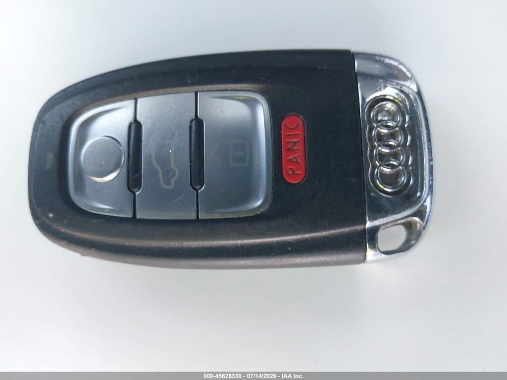 WAULFAFR8CA004767 2012 AUDI A5 photo no. 11