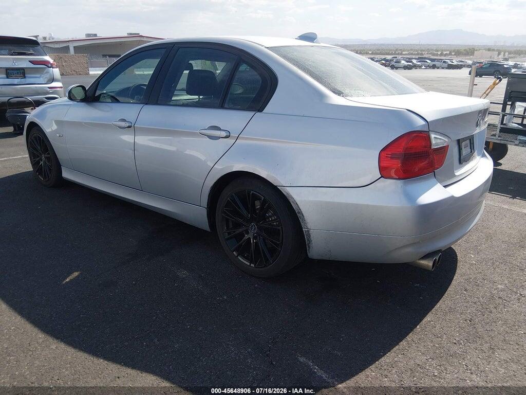 WBAVA33527PG51577 2007 BMW 328I photo no. 3