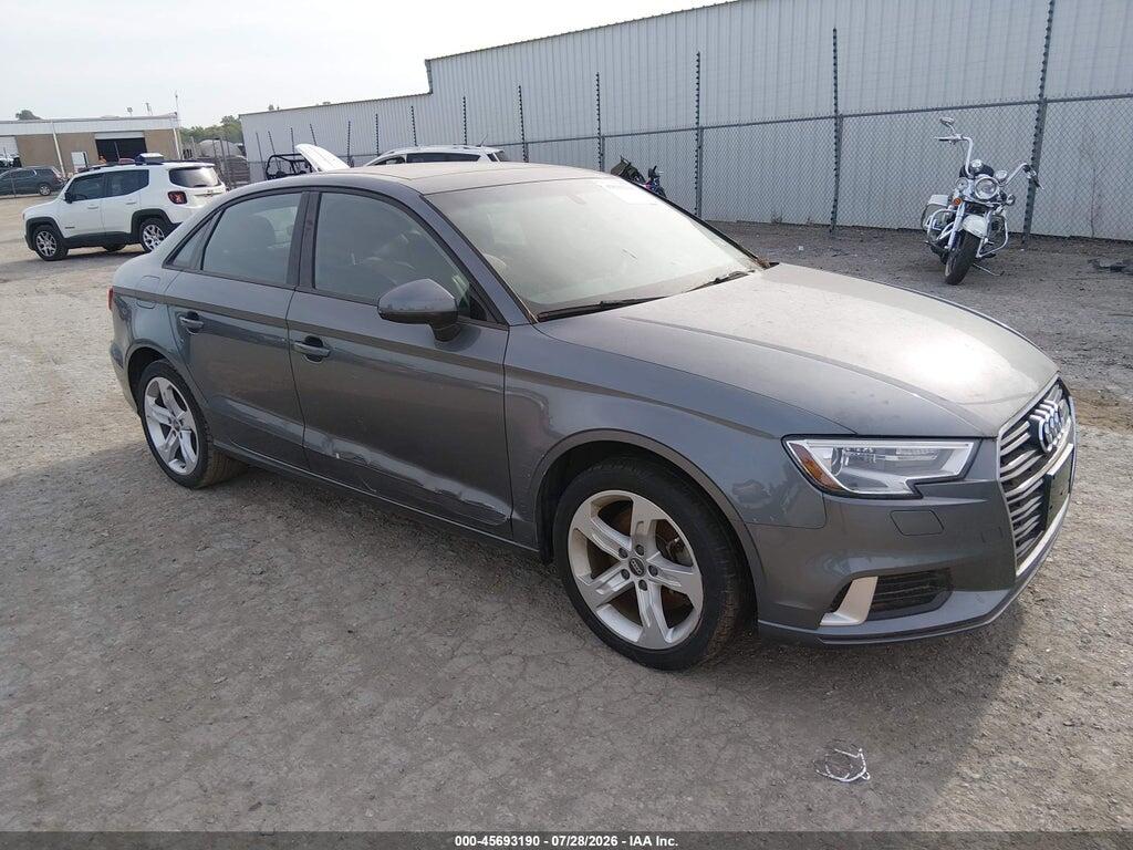 WAUAUGFF3H1023403 2017 AUDI A3 photo no. 1