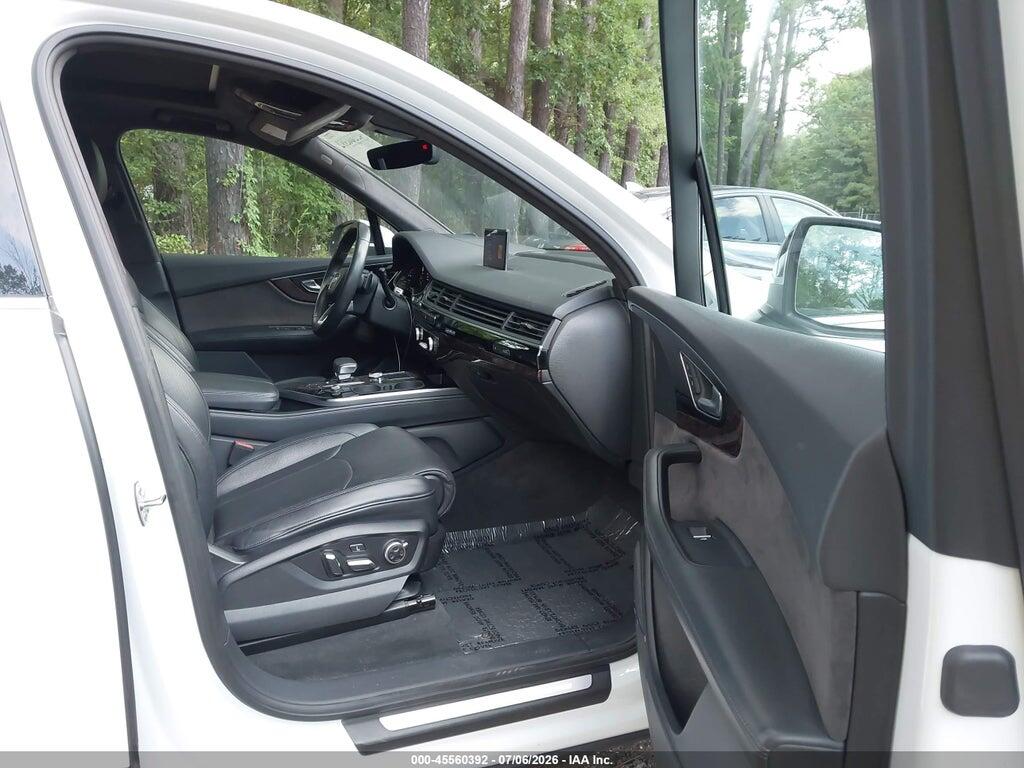WA1VAAF76JD038575 2018 AUDI Q7 photo no. 5