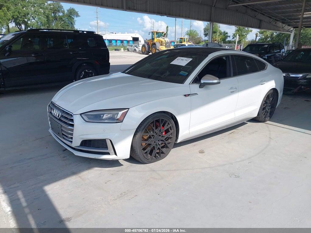 WAUB4CF59JA030219 2018 AUDI S5 photo no. 2