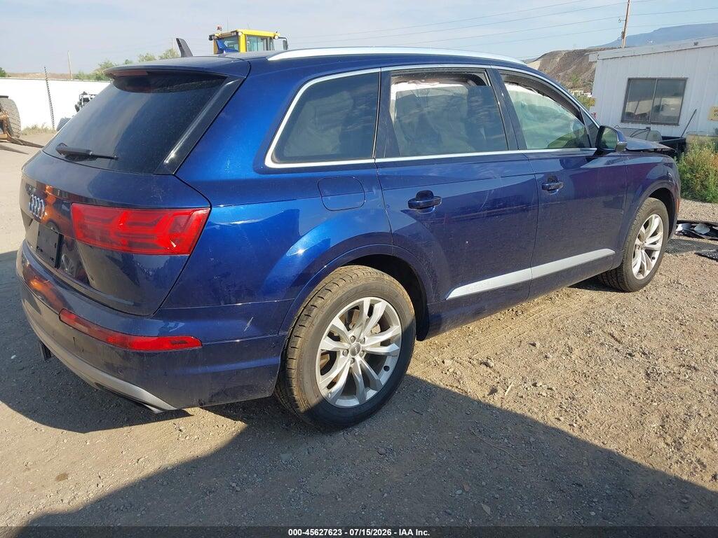 WA1AAAF74KD021063 2019 AUDI Q7 photo no. 4