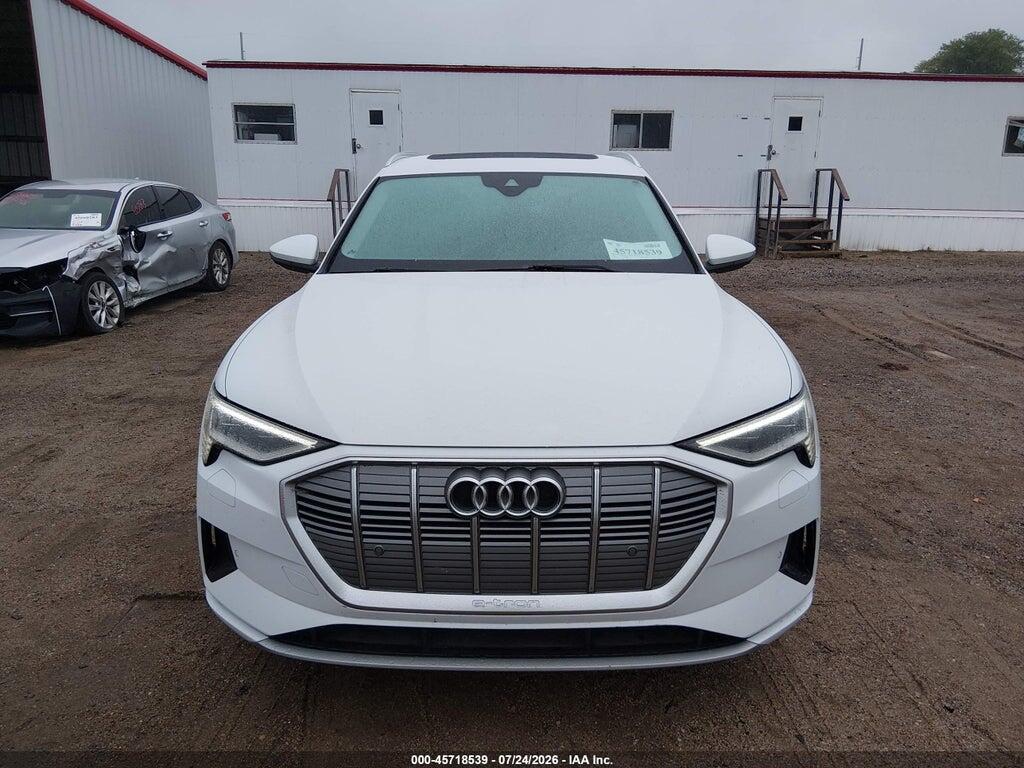 WA1AAAGE5MB020404 2021 AUDI E-TRON photo no. 12
