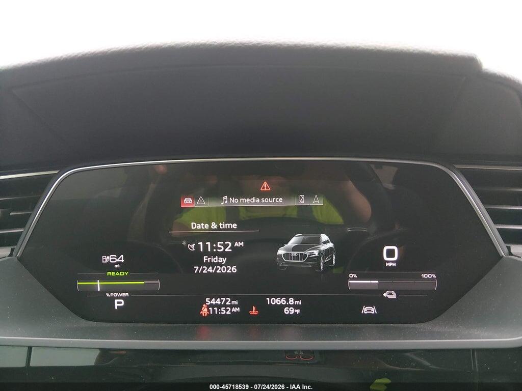 WA1AAAGE5MB020404 2021 AUDI E-TRON photo no. 7