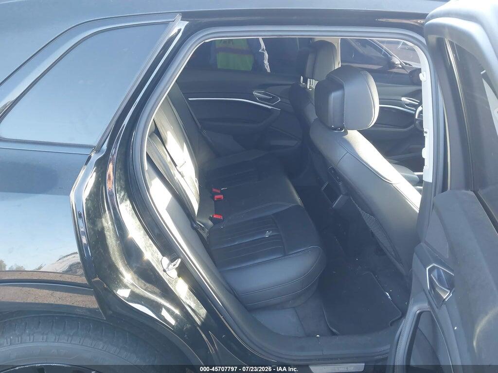 WA1AAAGE1MB010971 2021 AUDI E-TRON photo no. 8