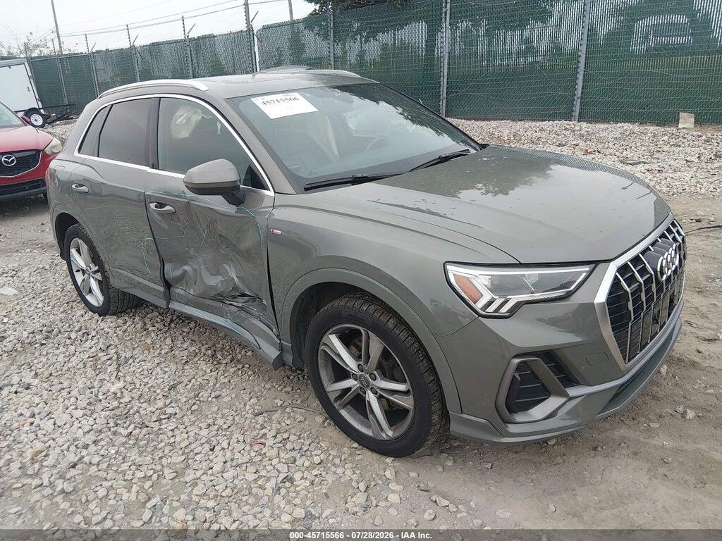 WA1EECF38L1032939 2020 AUDI Q3 photo no. 1