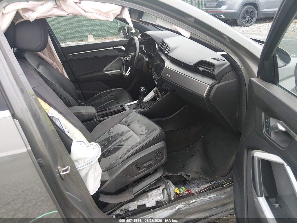WA1EECF38L1032939 2020 AUDI Q3 photo no. 5