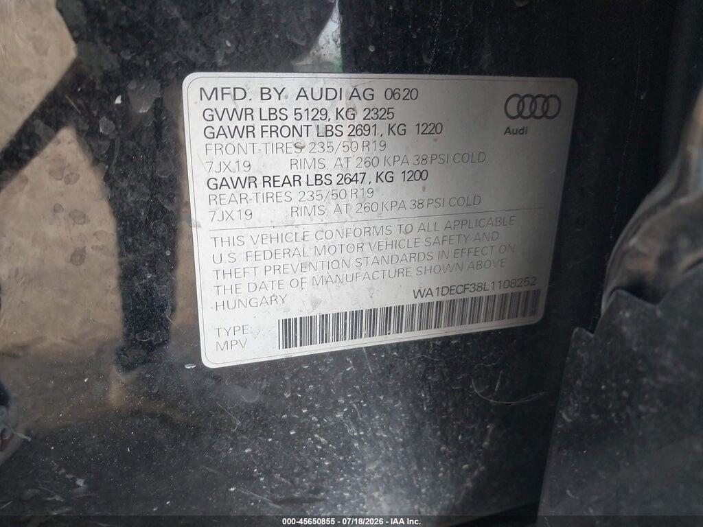 WA1DECF38L1108252 2020 AUDI Q3 photo no. 9