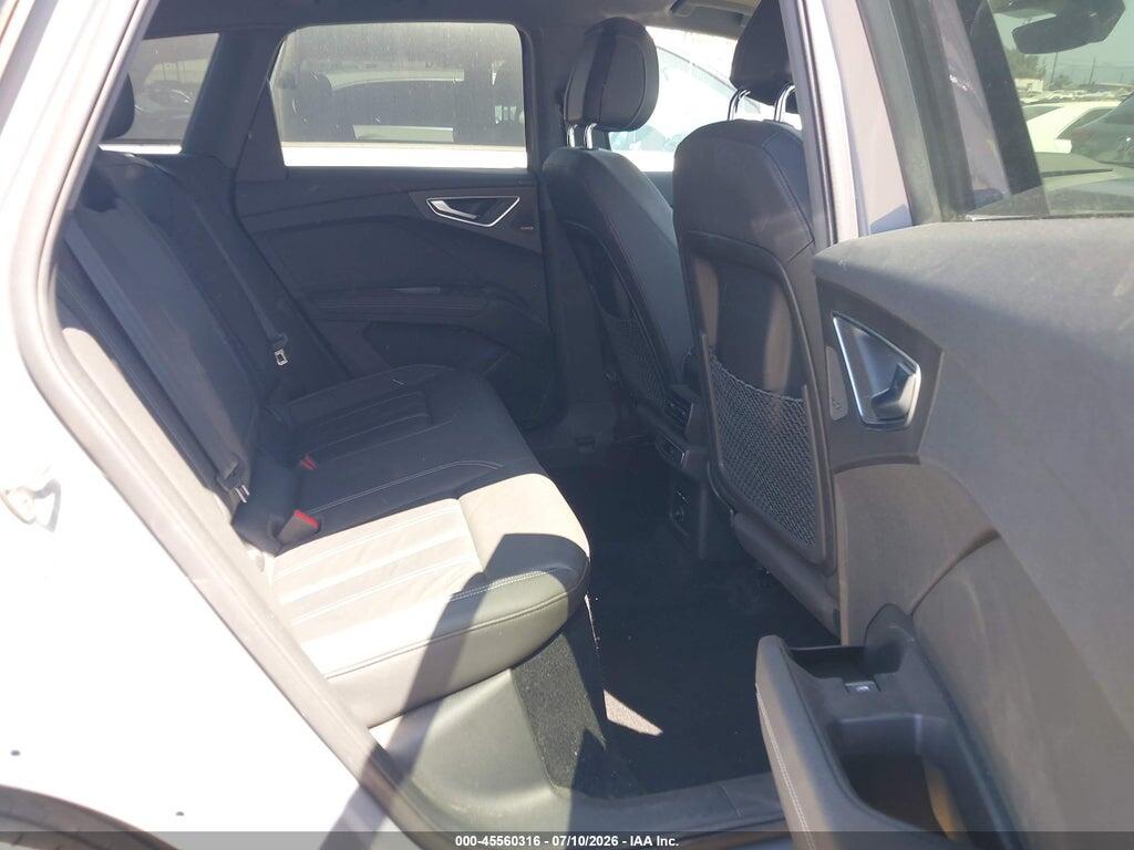 WA1BCBFZ3PP005917 2023 AUDI Q4 E-TRON photo no. 8