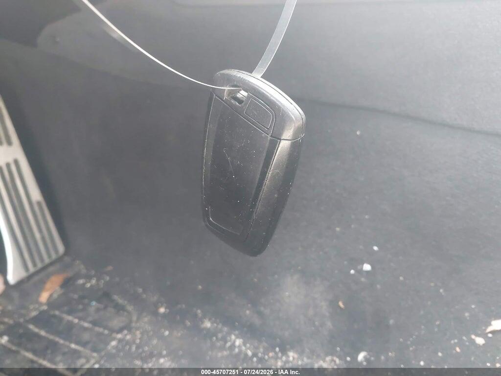 WBAXH5C52CDW11508 2012 BMW 528I photo no. 11