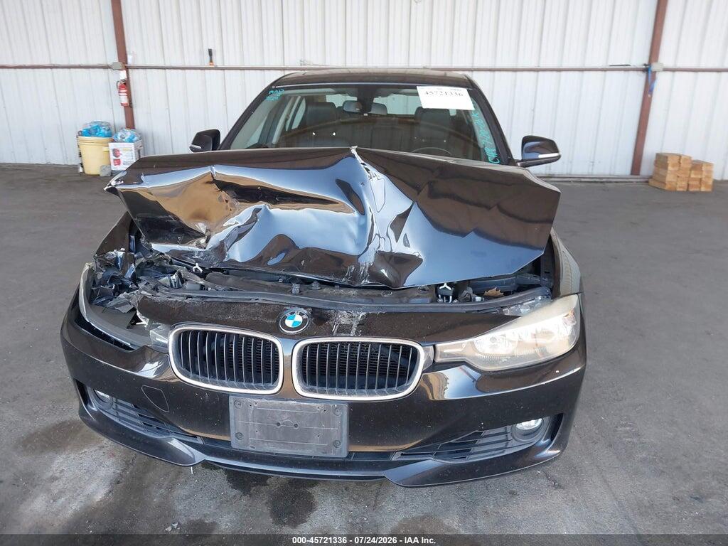 WBA3A5C58CF259297 2012 BMW 328I photo no. 12