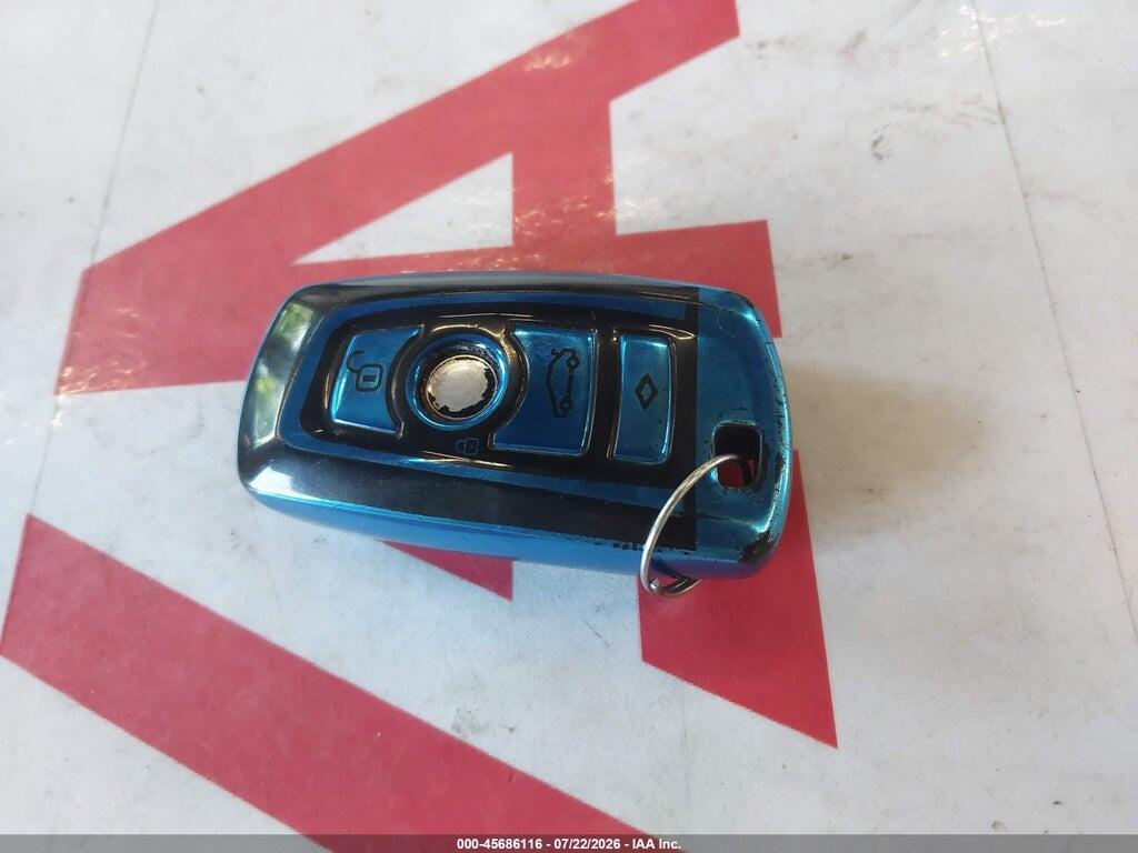 WBAXH5C55CDW10644 2012 BMW 528I photo no. 11
