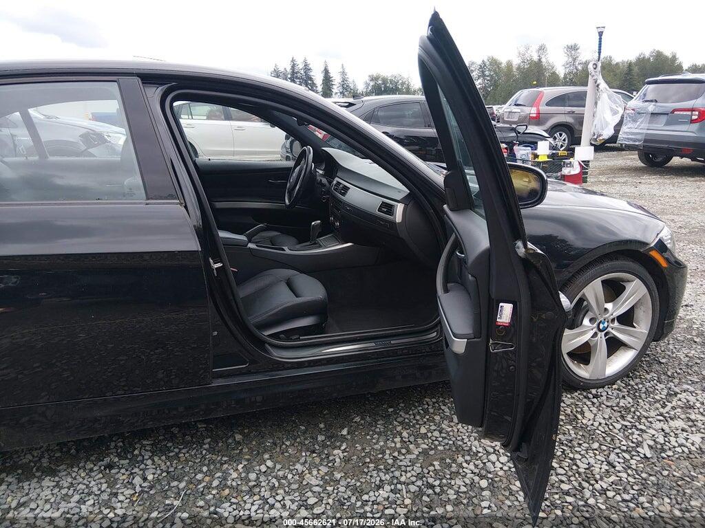 WBAPL33589A406708 2009 BMW 335I photo no. 5