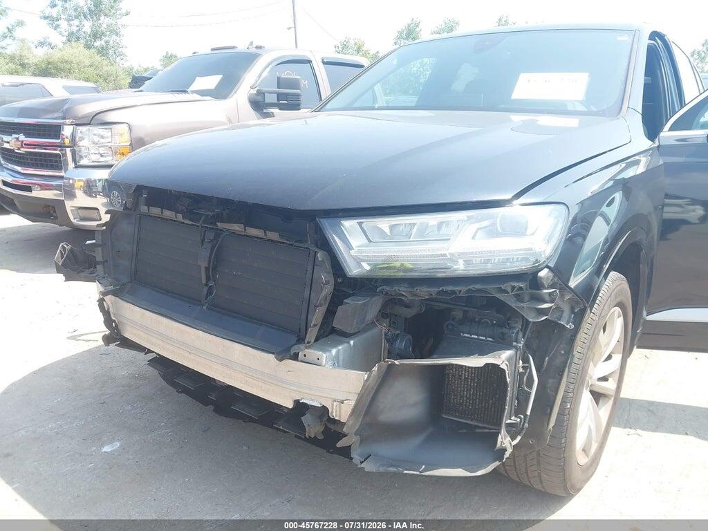 WA1LAAF75HD033174 2017 AUDI Q7 photo no. 6