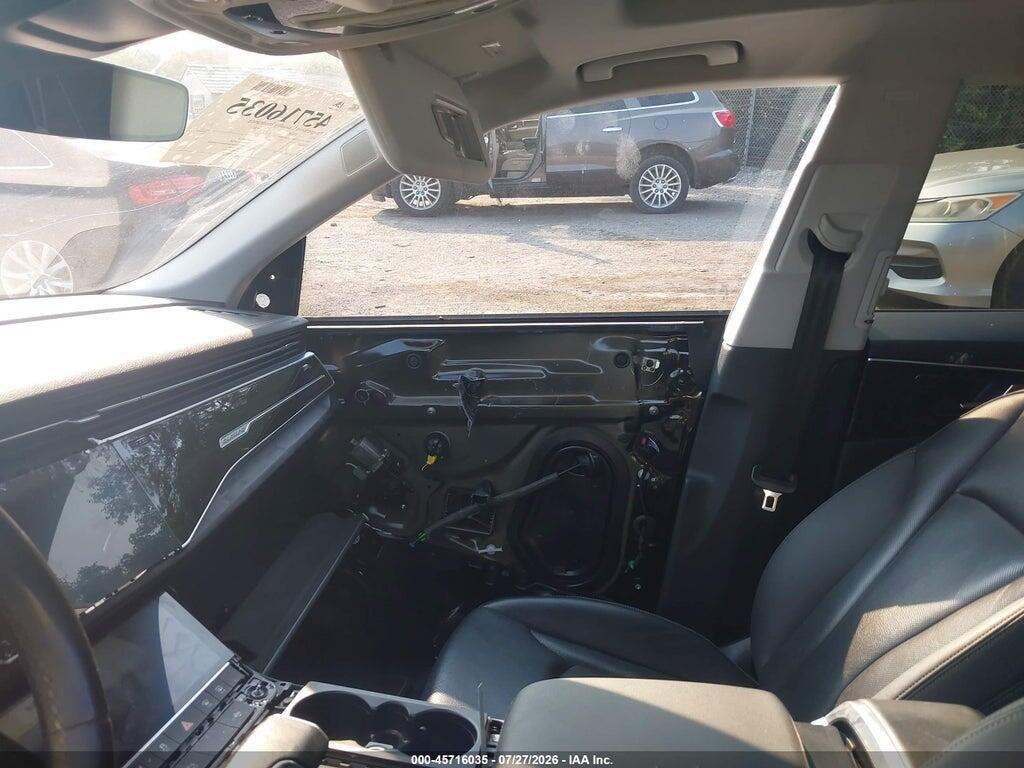WA1EVBF14PD022065 2023 AUDI Q8 photo no. 5