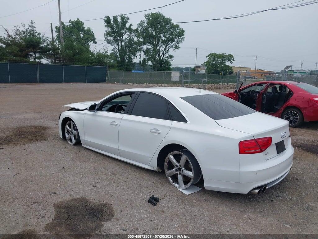 WAUD2AFD6EN002175 2014 AUDI S8 photo no. 3