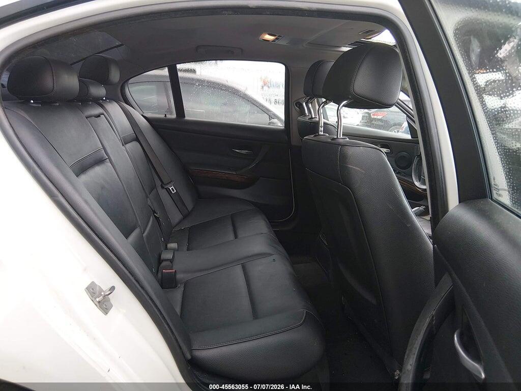 WBAPK5C59AA648085 2010 BMW 328I photo no. 8