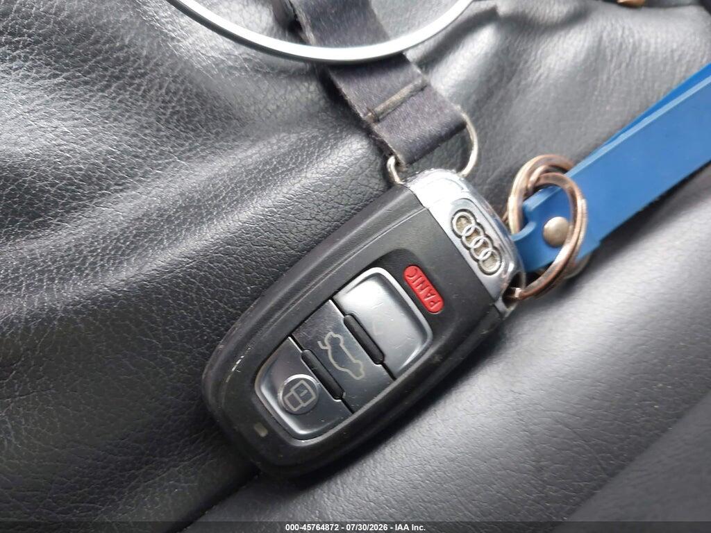 WAULFAFR4BA081733 2011 AUDI A5 photo no. 11