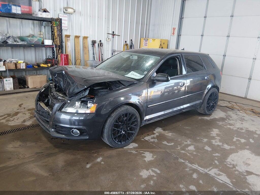 WAUDFAFM6BA069172 2011 AUDI A3 photo no. 2