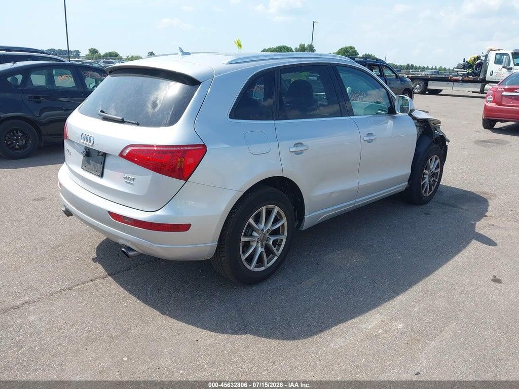 WA1LFAFP2BA034731 2011 AUDI Q5 photo no. 4