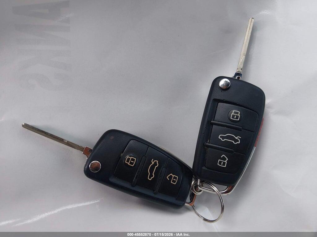 TRURD38J781002608 2008 AUDI TT photo no. 11