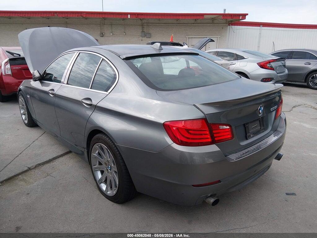 WBAFR7C50BC801445 2011 BMW 535I photo no. 3