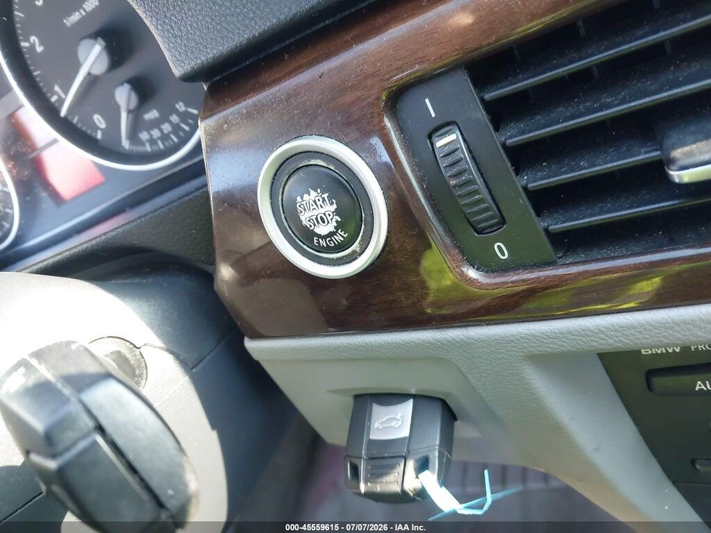WBAPH7C52BE850285 2011 BMW 328I photo no. 11