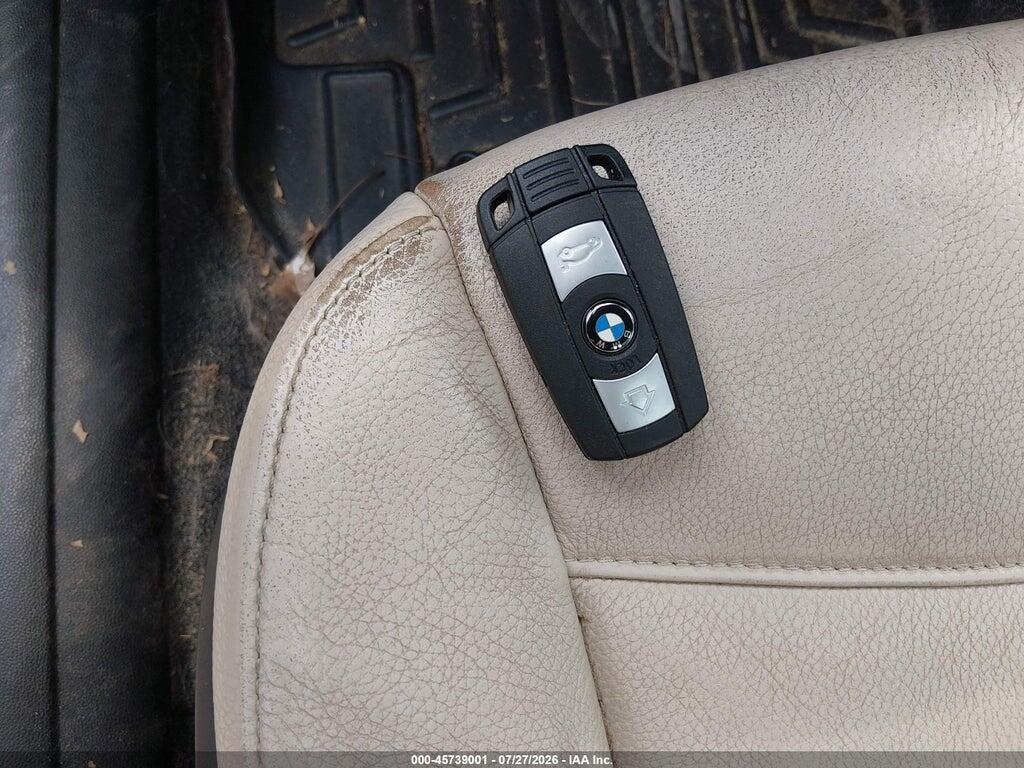 WBAPK7C59BF083689 2011 BMW 328I photo no. 11