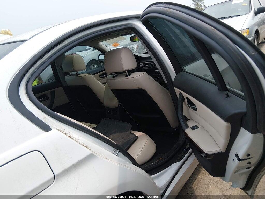 WBAPK7C59BF083689 2011 BMW 328I photo no. 8